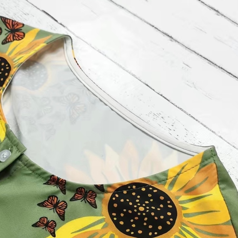 Sunflower Print Green Blouse - Picture 3 of 5